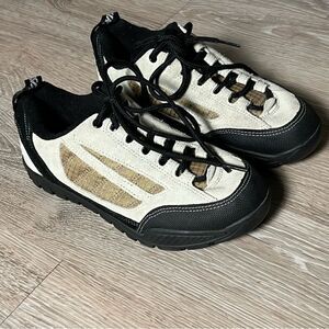 SIXSIXONE Nuevo Women's Cycling Suede Leather Mesh Mountain Bike Shoe Sz 39 6.5